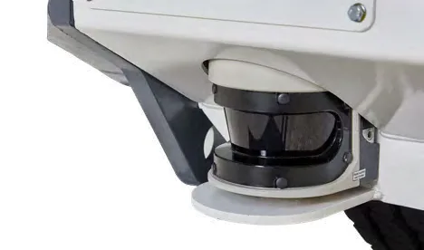 CHARGER 380 — close-up of the undercarriage and a rubber-covered fitting